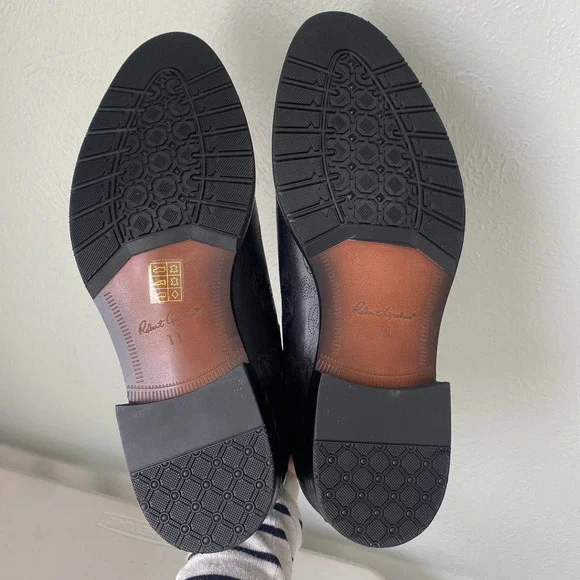 NEW in Box Robert Graham Big Bang Skull Embossed Chelsea Boot Black Mens Sz 11 - Picture 11 of 13